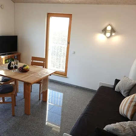 Weinbergshof Rickel Appartement *