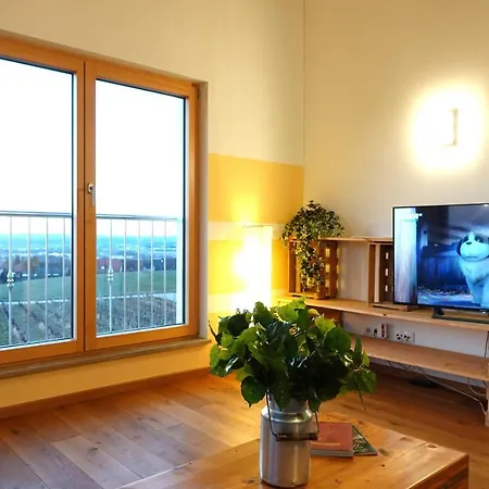 Apartment Weinbergshof Rickel *