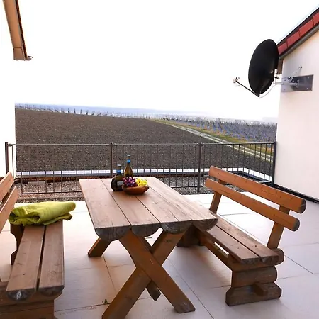 Weinbergshof Rickel * Kitzingen