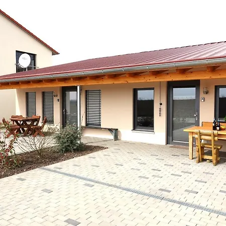 Apartment Weinbergshof Rickel *
